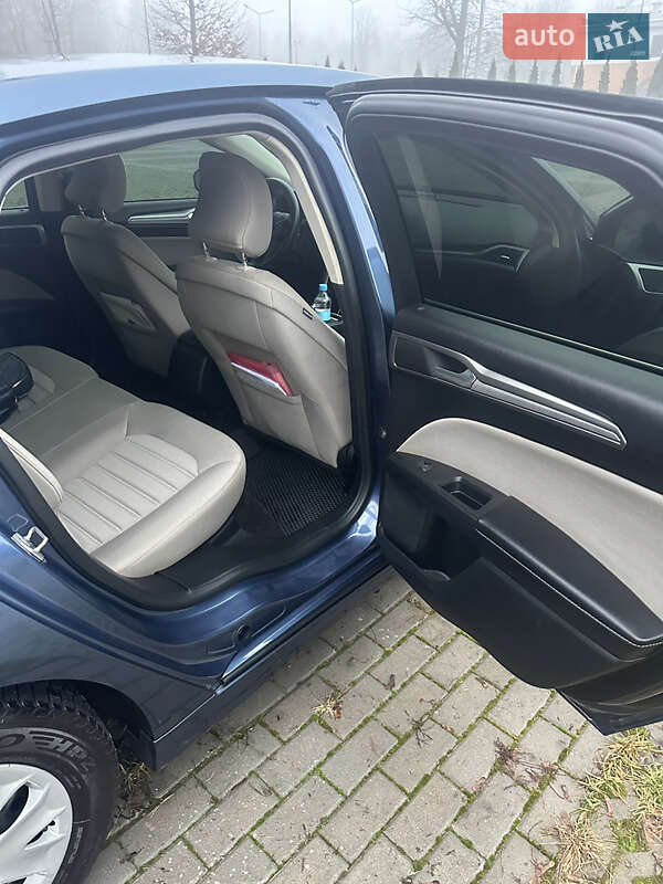 Седан Ford Fusion 2018 в Кривом Роге