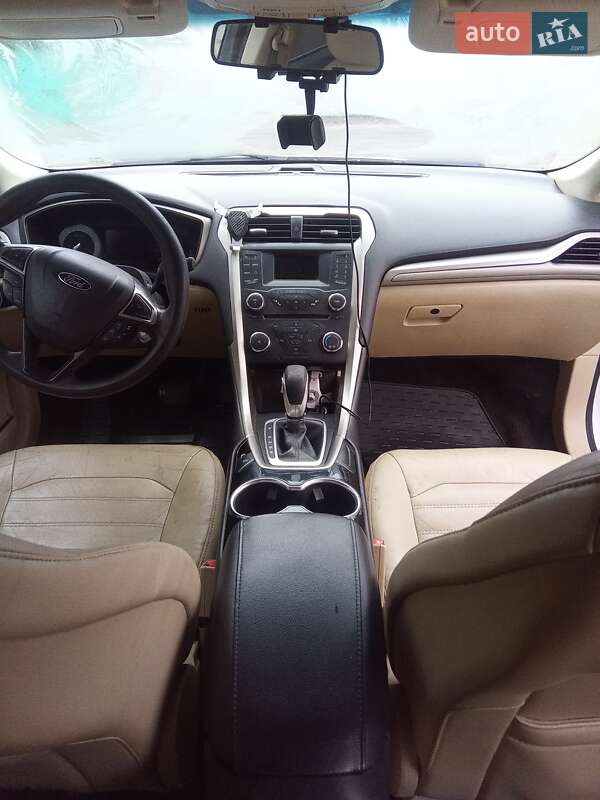 Седан Ford Fusion 2016 в Харькове