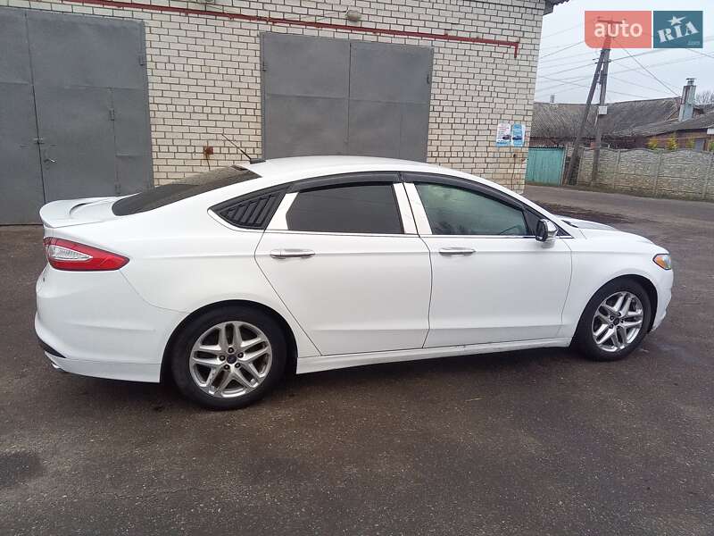 Седан Ford Fusion 2016 в Харькове