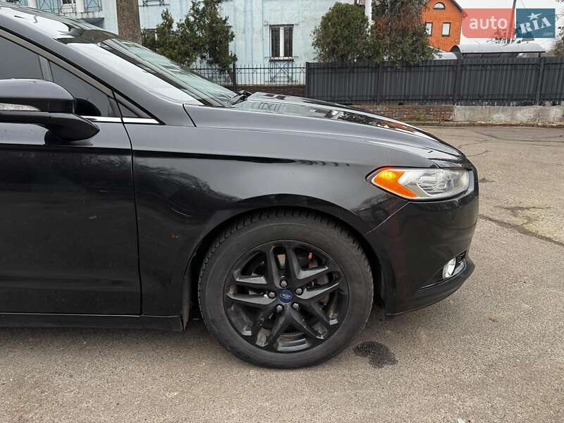 Седан Ford Fusion 2013 в Киеве