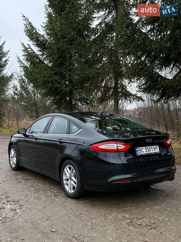 Седан Ford Fusion 2014 в Новом Роздоле