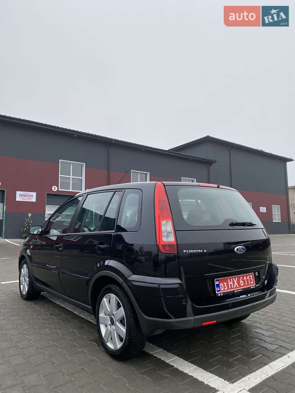 Хэтчбек Ford Fusion 2008 в Киеве