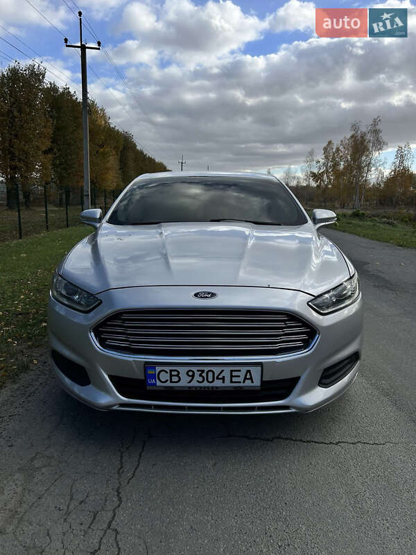 Седан Ford Fusion 2013 в Чернигове