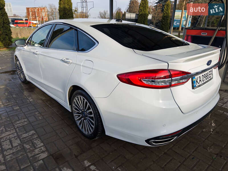 Седан Ford Fusion 2018 в Киеве