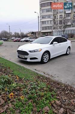 Седан Ford Fusion 2015 в Запоріжжі