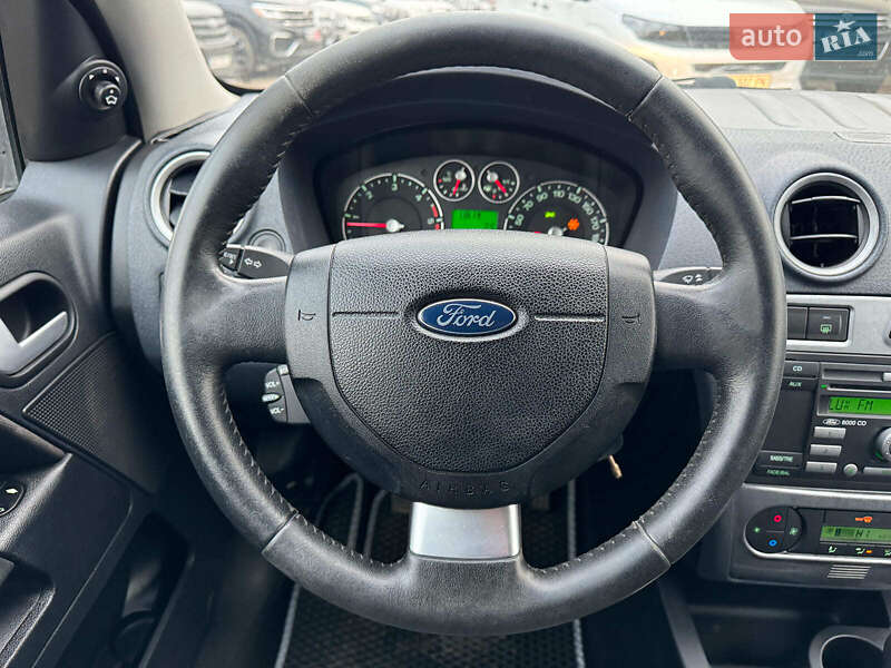 Хэтчбек Ford Fusion 2010 в Виннице