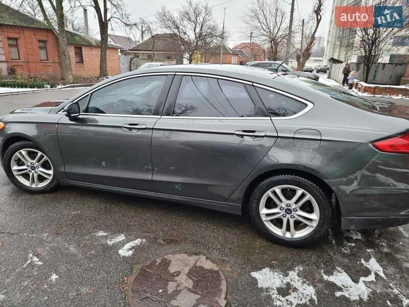 Седан Ford Fusion 2018 в Харкові