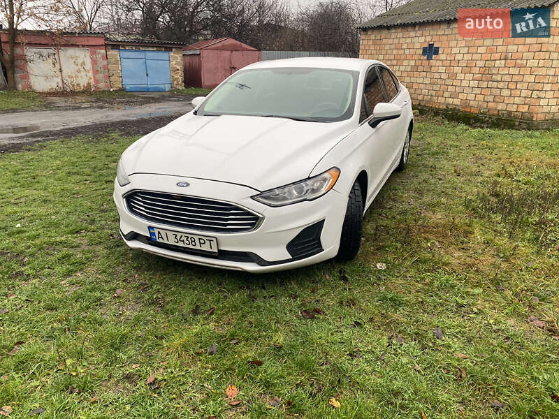 Седан Ford Fusion 2019 в Борисполе