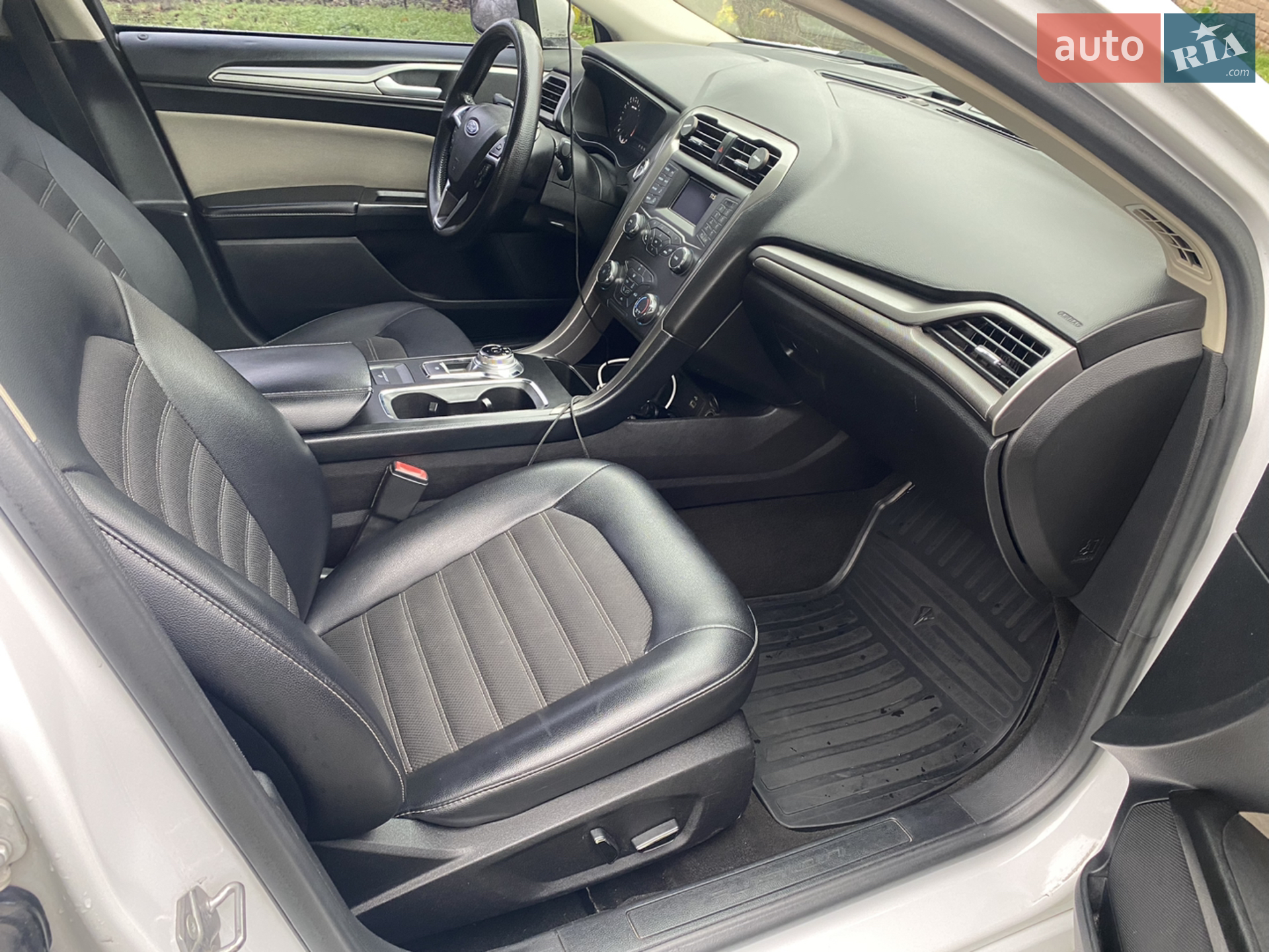 2019 Ford Fusion - мініатюра 11