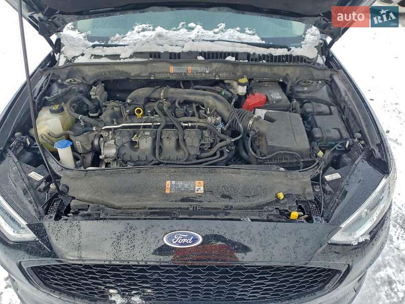 Седан Ford Fusion 2020 в Тернополі