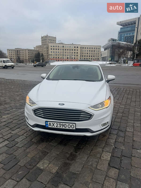 Седан Ford Fusion 2019 в Харькове