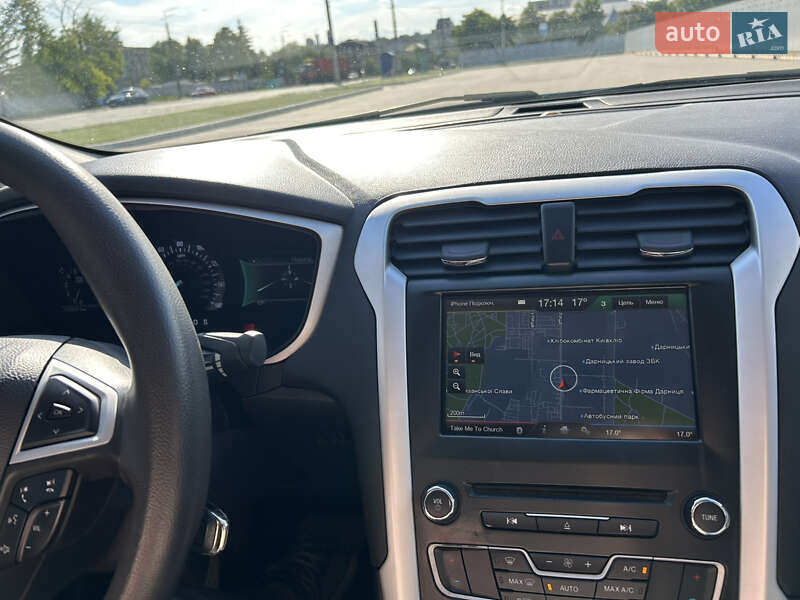 Седан Ford Fusion 2014 в Дніпрі