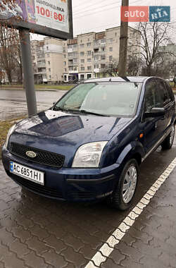 Хэтчбек Ford Fusion 2003 в Луцке