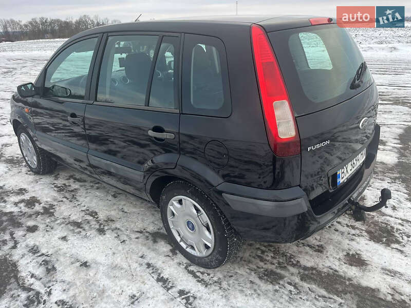 Хетчбек Ford Fusion 2005 в Бару