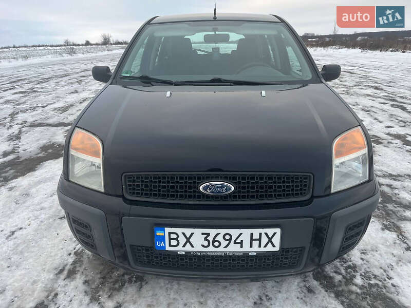 Хетчбек Ford Fusion 2005 в Бару