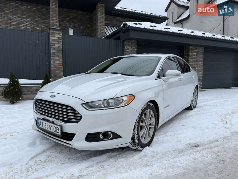 Ford Fusion 2016
