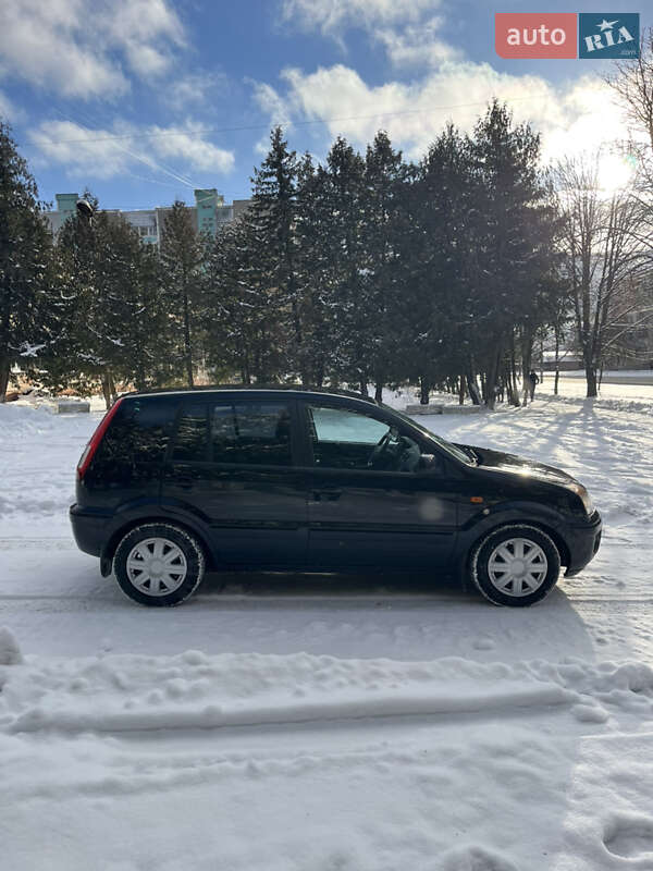 Хетчбек Ford Fusion 2011 в Ніжині