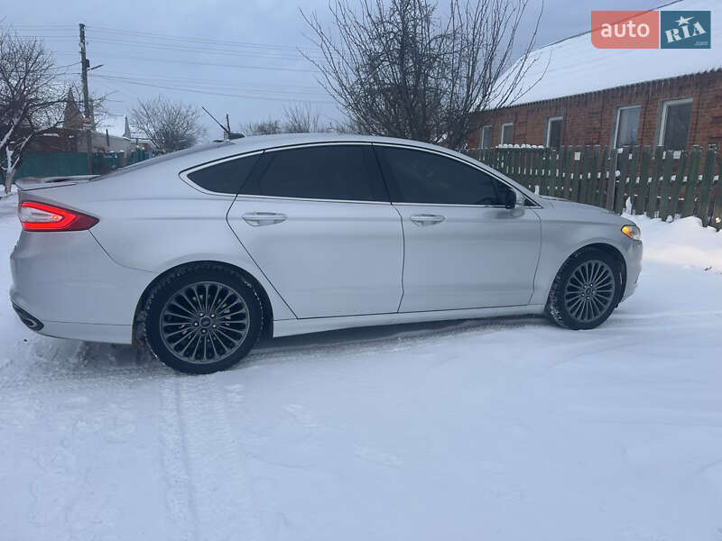 Седан Ford Fusion 2016 в Сумах
