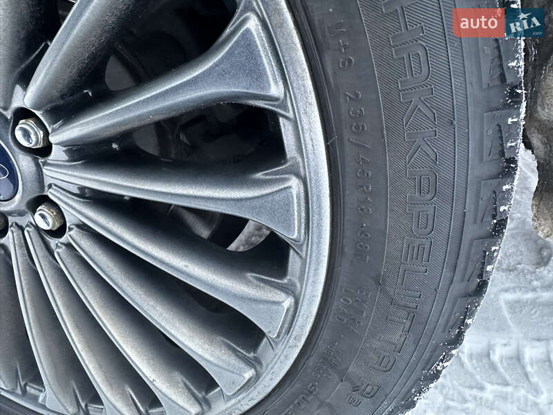 Седан Ford Fusion 2016 в Сумах