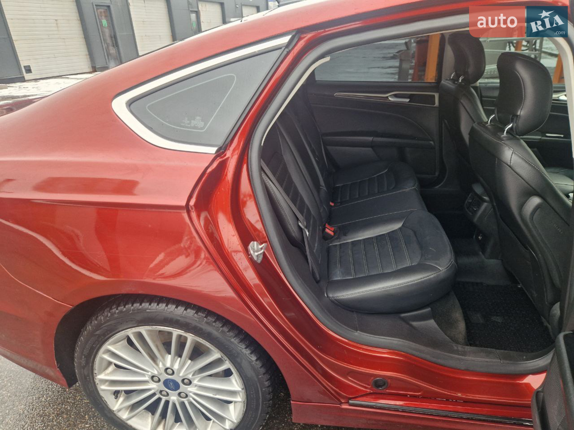 2013 Ford Fusion - мініатюра 11