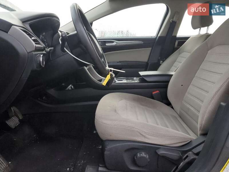 Седан Ford Fusion 2020 в Львові