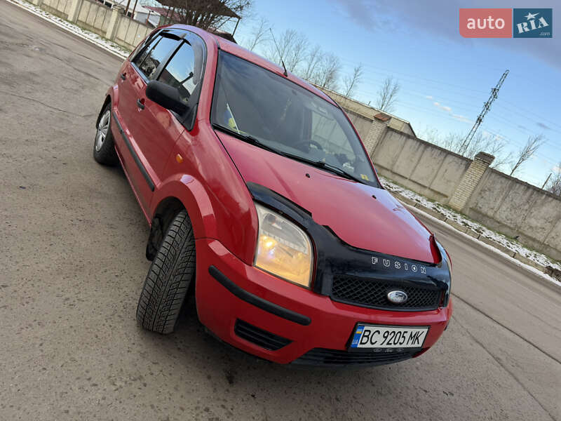 Хэтчбек Ford Fusion 2003 в Стрые