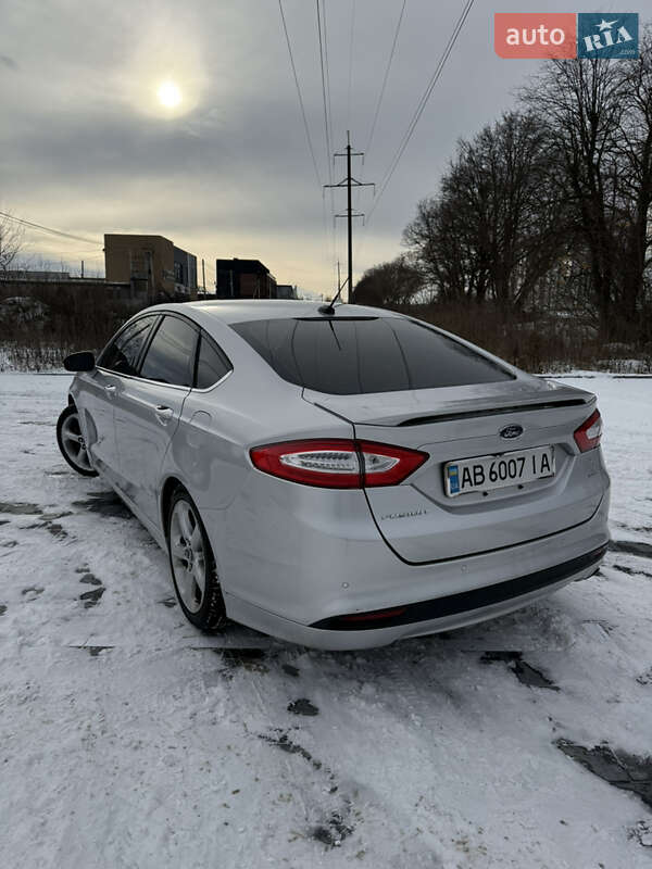 Седан Ford Fusion 2014 в Виннице
