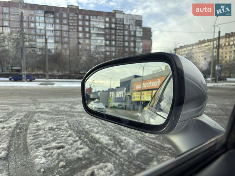 Седан Ford Fusion 2013 в Покровському