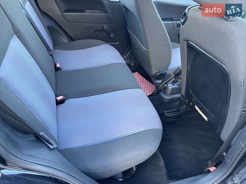 Хетчбек Ford Fusion 2008 в Луцьку