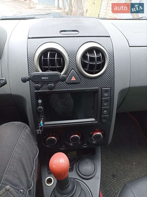 Хетчбек Ford Fusion 2003 в Южноукраїнську