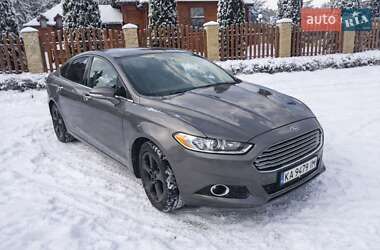 Седан Ford Fusion 2013 в Дніпрі