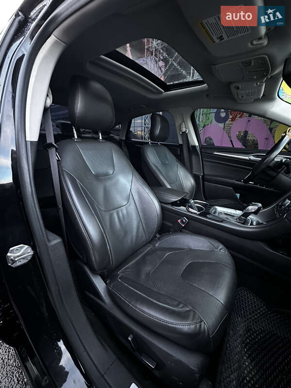 Седан Ford Fusion 2013 в Вишгороді