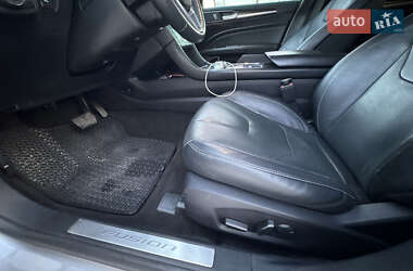 Седан Ford Fusion 2020 в Малине