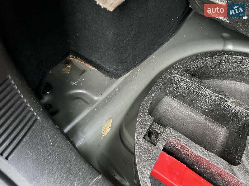 Хетчбек Ford Fusion 2009 в Луцьку