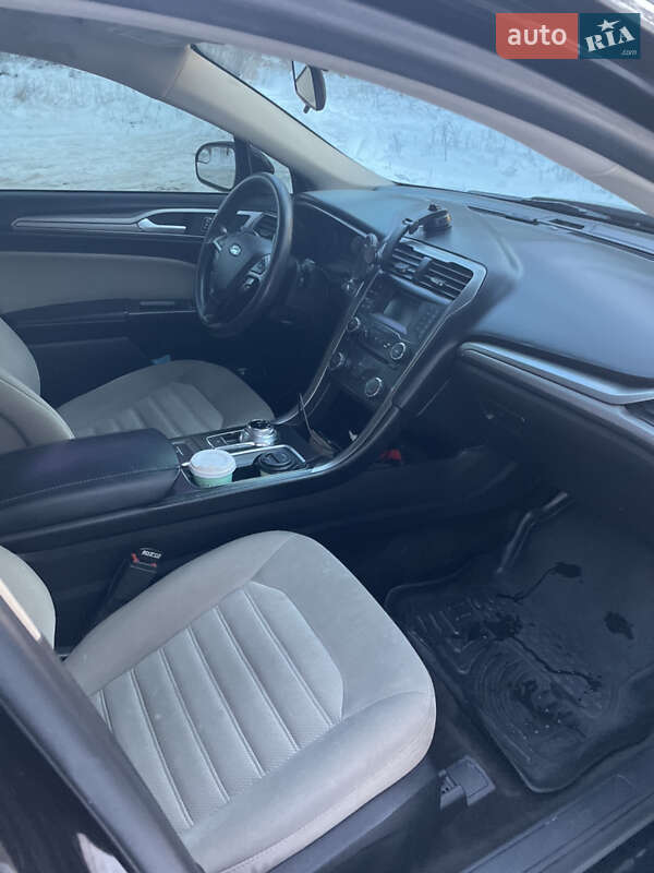 Седан Ford Fusion 2017 в Чернігові