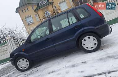 Хетчбек Ford Fusion 2003 в Чернівцях