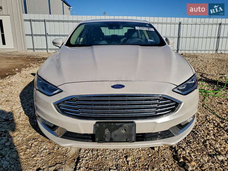 Седан Ford Fusion 2017 в Кропивницькому