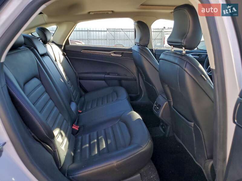 Седан Ford Fusion 2017 в Кропивницькому