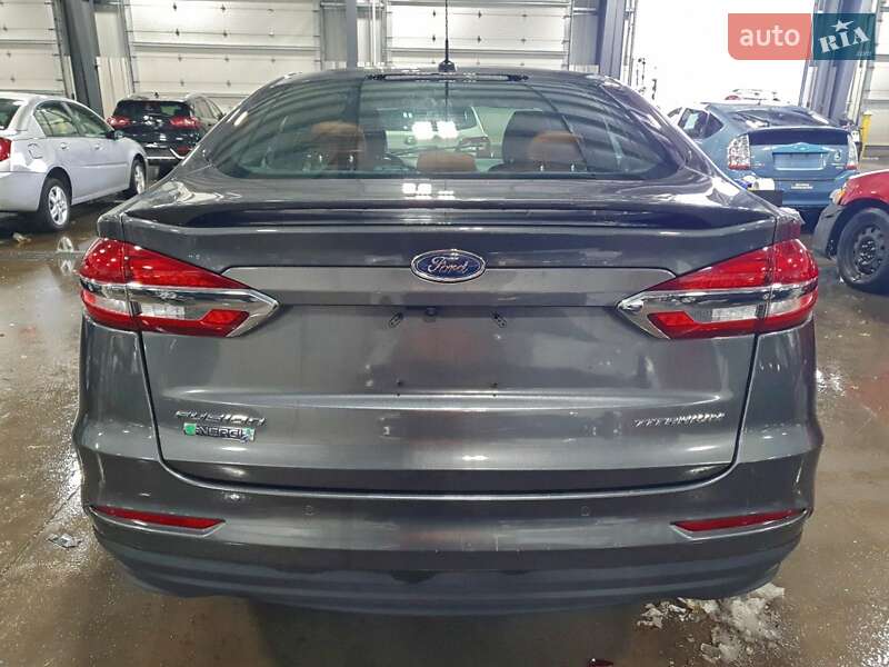 Седан Ford Fusion 2019 в Киеве