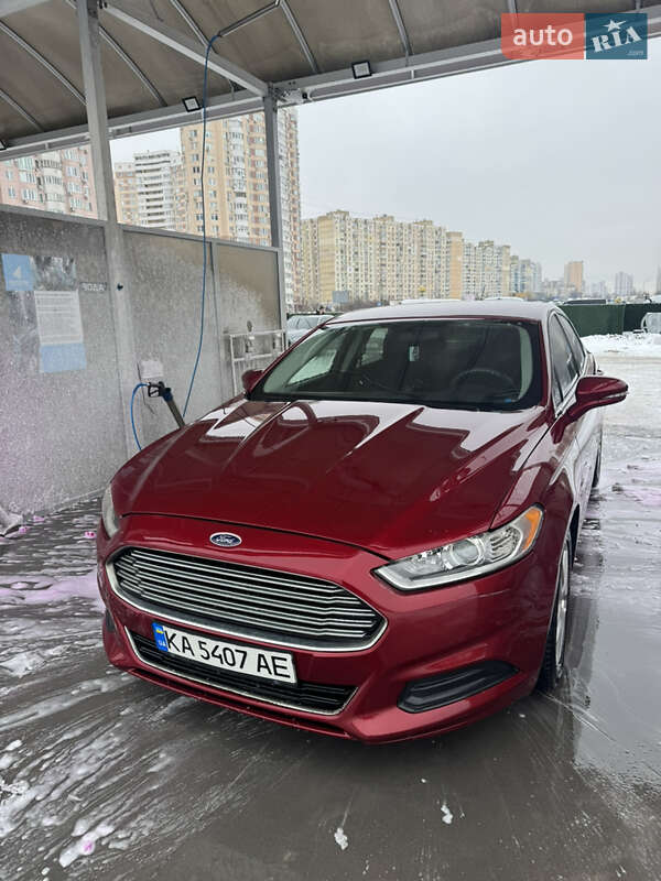 Седан Ford Fusion 2015 в Києві фото 2 Седан Ford Fusion 2015 в Києві