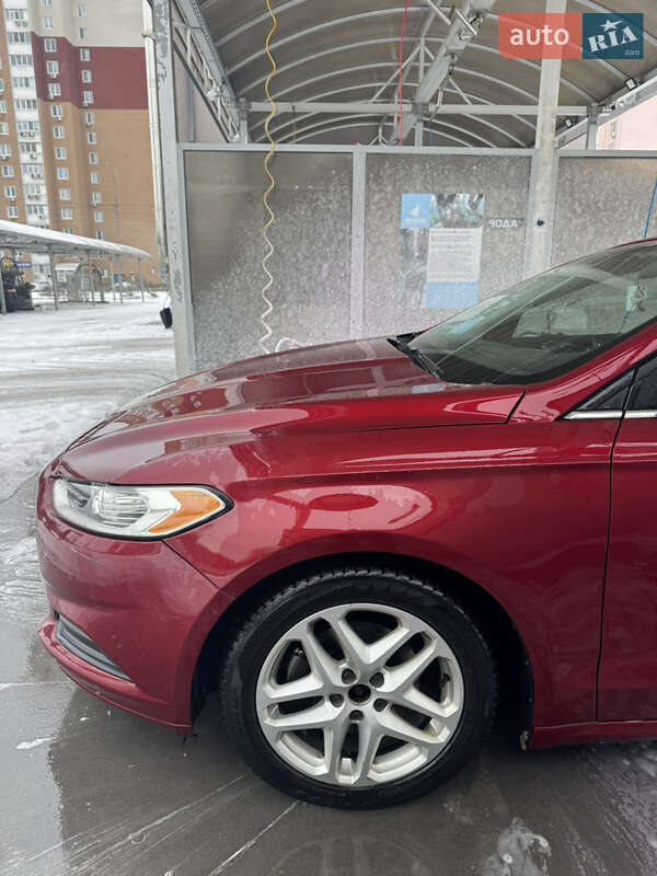 Седан Ford Fusion 2015 в Києві фото 11 Седан Ford Fusion 2015 в Києві
