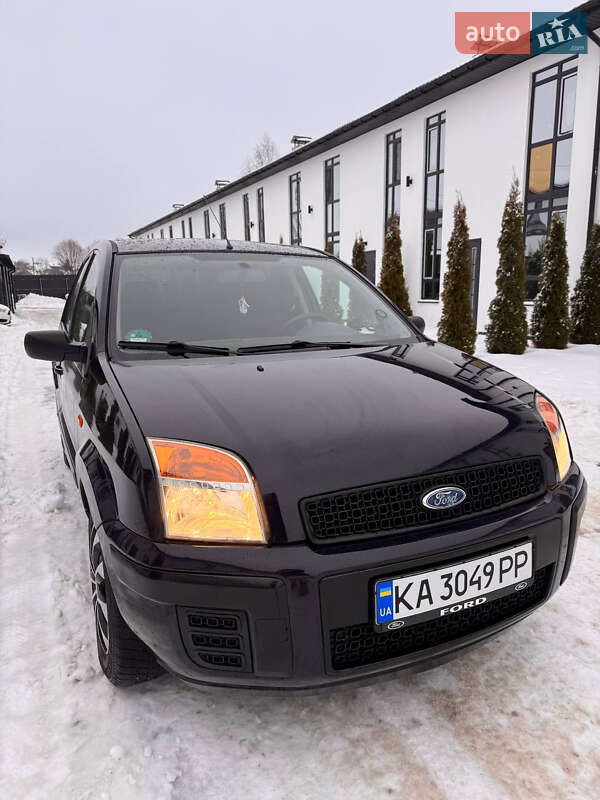 Хетчбек Ford Fusion 2006 в Києві фото 2 Хетчбек Ford Fusion 2006 в Києві