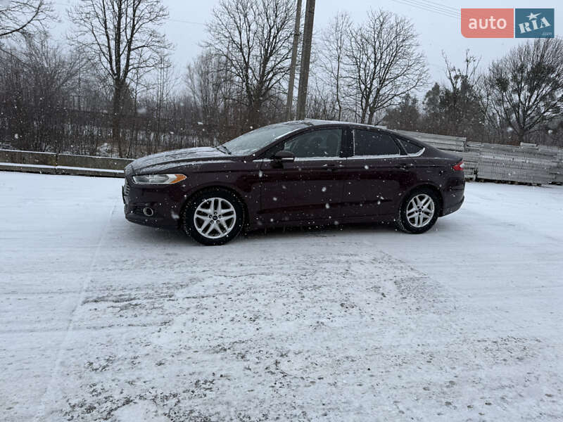 Седан Ford Fusion 2013 в Дрогобыче