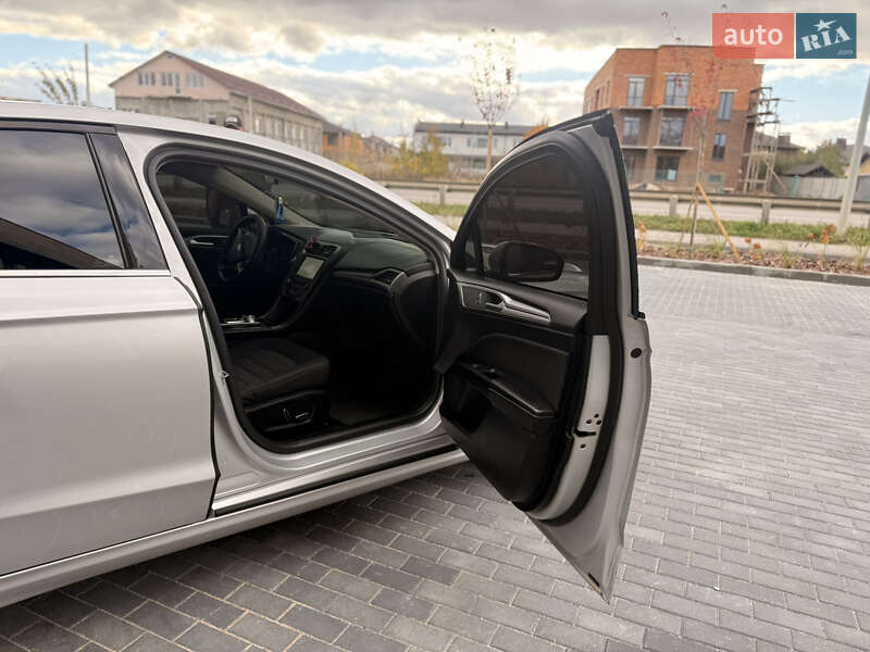 Седан Ford Fusion 2018 в Вінниці