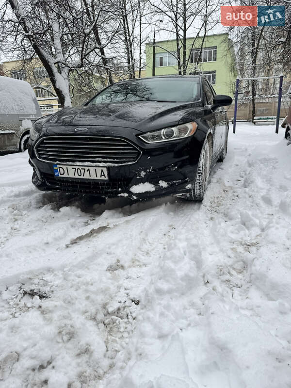 Седан Ford Fusion 2014 в Хмельницькому