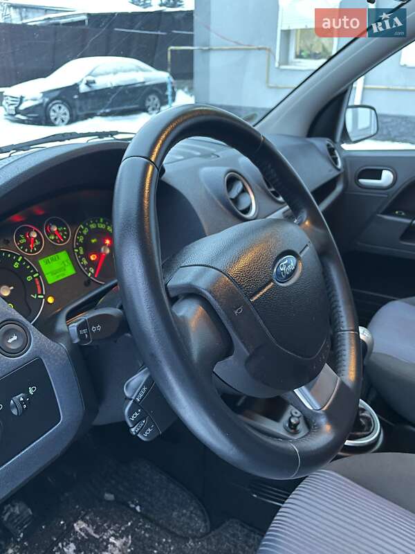 Хэтчбек Ford Fusion 2008 в Виннице фото 87 Хэтчбек Ford Fusion 2008 в Виннице