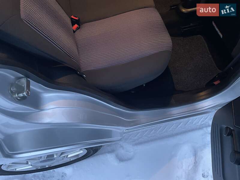 Хэтчбек Ford Fusion 2008 в Виннице фото 119 Хэтчбек Ford Fusion 2008 в Виннице