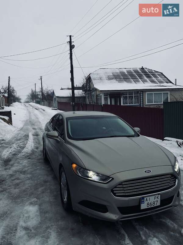 Седан Ford Fusion 2014 в Ставище
