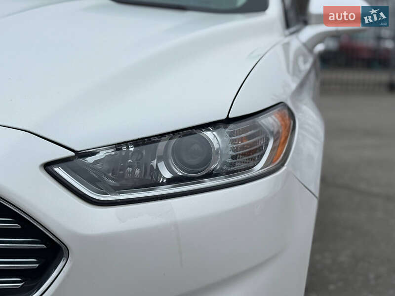Седан Ford Fusion 2014 в Києві фото 9 Седан Ford Fusion 2014 в Києві