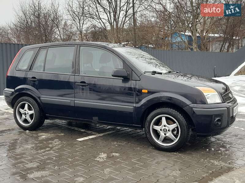 Хетчбек Ford Fusion 2006 в Вінниці